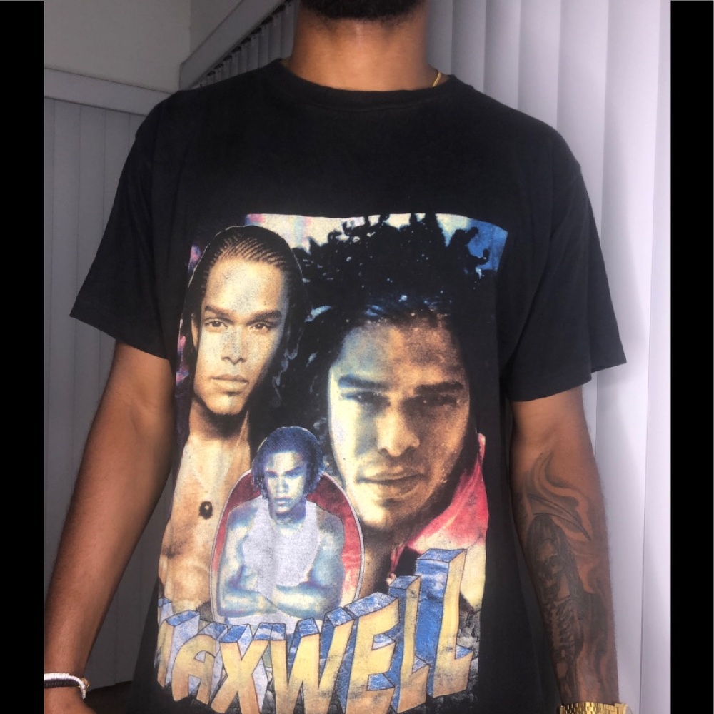 MAXWELL RAP TEE